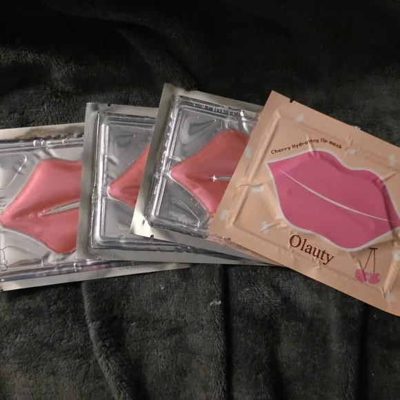 NWT Assorted 22 Piece Skincare Mask Bundle